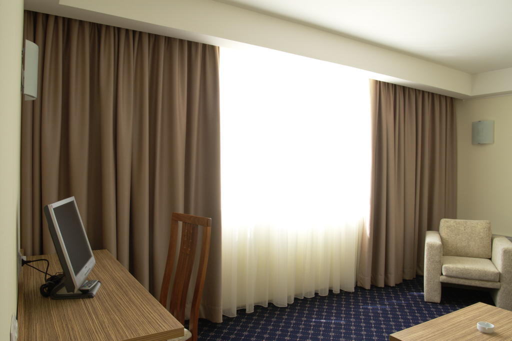 Marshal Hotel Bukareszt Pokój zdjęcie