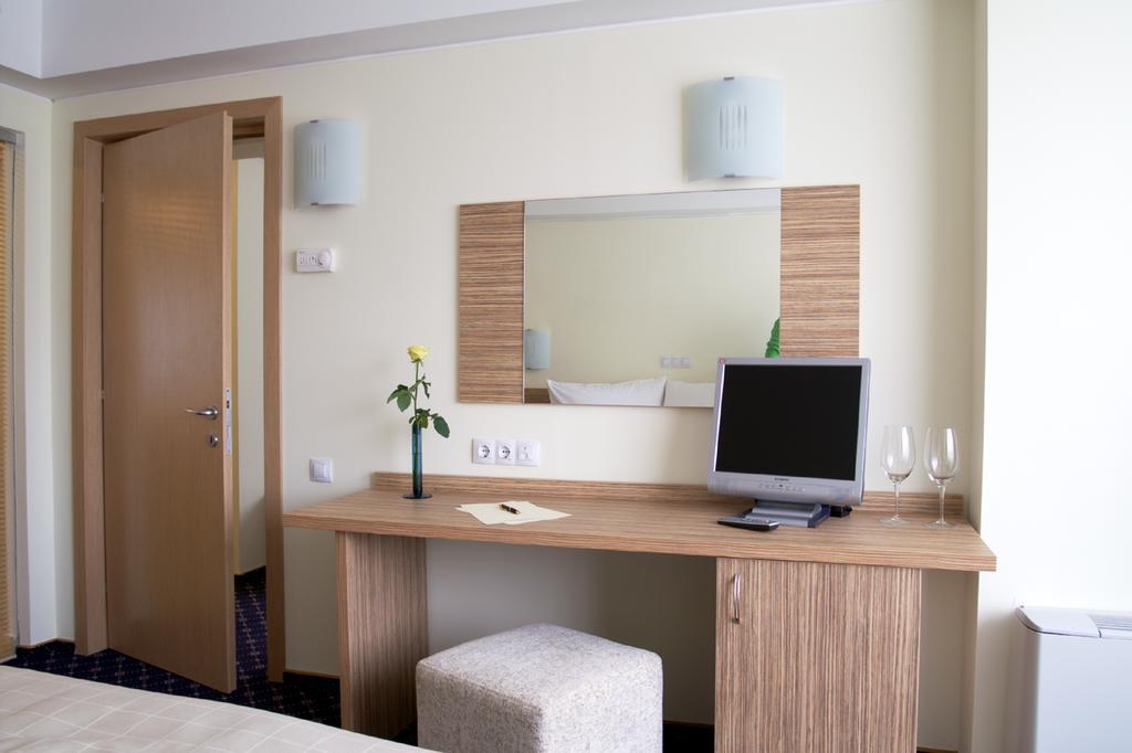 Marshal Hotel Bukareszt Pokój zdjęcie