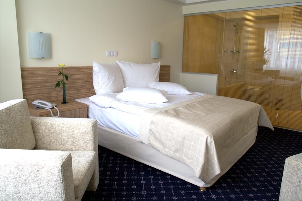 Marshal Hotel Bukareszt Pokój zdjęcie